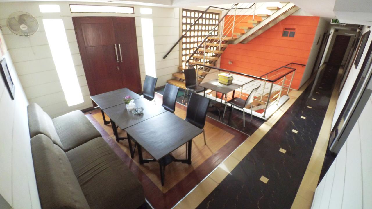 Rumah Tawa Hotel Syariah Bandung Exterior foto